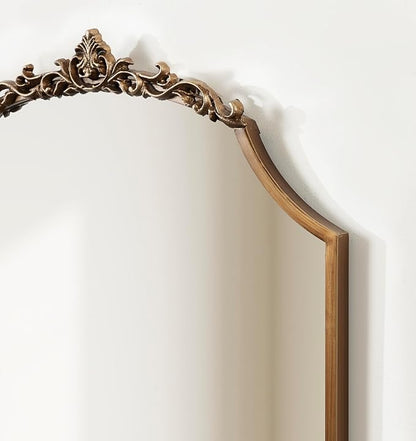 Kate and Laurel Arendahl Ornate Traditional Arched Scallop Mirror; 24 x 36; Antique Gold; Decorative Baroque Style Scalloped Arch Vintage Gold Mirror with Ornamental Crown