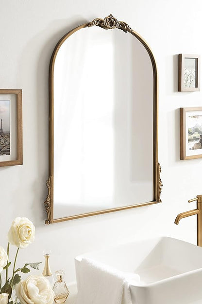 Kate and Laurel Myrcelle Traditional Arched Mirror; 25 x 33; Gold; Decorative Large Arch Mirror with Ornate Garland Detailing Along The Crown and Edges of The Frame