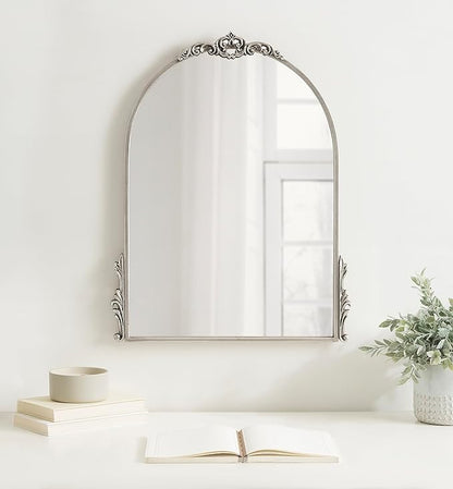 Kate and Laurel Myrcelle Traditional Arched Mirror; 21 x 26; Antique Silver; Decorative Arch Mirror with Ornate Garland Detailing Along The Crown and Edges of The Frame