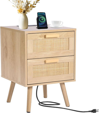 VEVOR Rattan Nightstand, Boho Bedside Table with 2 Drawers, End Table Nightstand with Solid Wood Legs, Rattan Bedside Table with Charging Station, for Bedroom