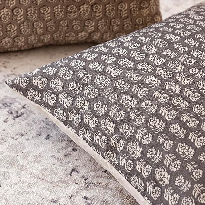 Foindtower Set of 2 Decorative Vintage Floral Print Throw Pillow Covers Neutral Modern Farmhouse Cushion Covers Boho Home Decor for Sofa Couch Chair Bedroom Living Room Outdoor,24×24 Inch,Rustic Gray