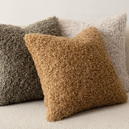 Foindtower 2 Pieces 22x22 Inch Bronze, Faux Fur Throw Pillow Cover Accent Sherpa Pillow Fuzzy Soft Pillowcases Sheepskin Decorative Fleece Cushion Case for Bed Couch Living Room