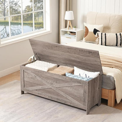 47.2" Toy Chest, Sturdy Entryway Storage Chest with Safety Hinges, Retro Toy Box, Wooden Look Accent Furniture for Living Room, Bedroom, Greige SCGY48801N1