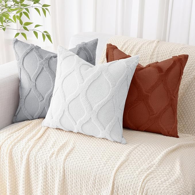 decorUhome Throw Pillow Covers 22x22 Inch Set of 2, Soft Plush Faux Fur Wool Pure White Couch Pillow Covers, Decorative Neutral Pillow Cases for Bed Sofa Living Room Home Decor