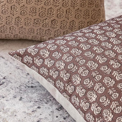 Foindtower Set of 2 Decorative Vintage Floral Print Throw Pillow Covers Neutral Modern Farmhouse Cushion Covers Boho Home Decor for Sofa Couch Chair Bedroom Living Room Outdoor,24×24 Inch,Wine Red