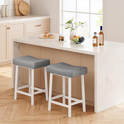 GarveeHome Counter Height Bar Stools Set of 2, 24 Inch Barstools for Kitchen Island Counter, Upholstered Padded Barstools with Curved Surface, Easy Assembly, Grey