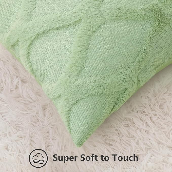 decorUhome Throw Pillow Covers 22x22 Inch Set of 2, Soft Plush Faux Fur Wool Sage Green Couch Pillow Covers, Decorative Neutral Pillow Cases for Bed Sofa Living Room Home Decor